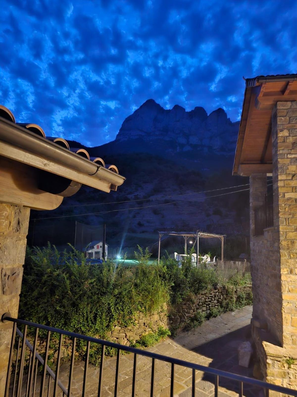 Apartment Bajo Pena Sanlorien El Pueyo de Araguas